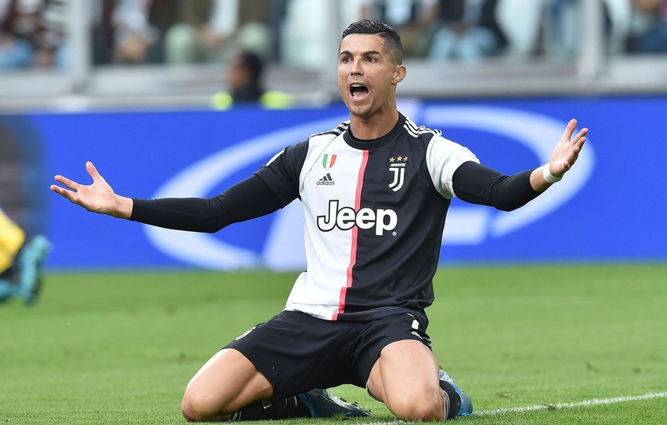 阿莫林：库尼亚已归队，有两人出战成疑；不会看谩骂我的言论（阿莫林：库尼亚已回归，两名球员出场存疑；对辱骂我的言论不予理会）