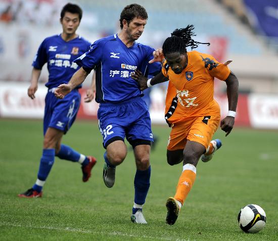 友谊赛战报：科曼、C罗破门，利雅得胜利4-2阿布扎比联合