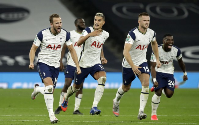 澳超半场：鲁弗推射建功，惠灵顿凤凰暂1-0阿德莱德联